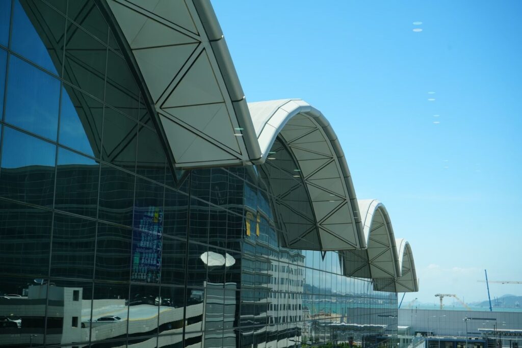 Arriving at Hong Kong Airport: What the Experience Is Really Like