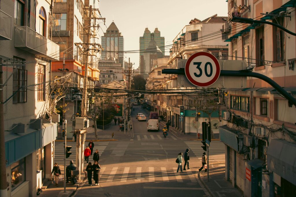 Cities That Let Life Narrow Without Feeling Smaller During Remote Travel
