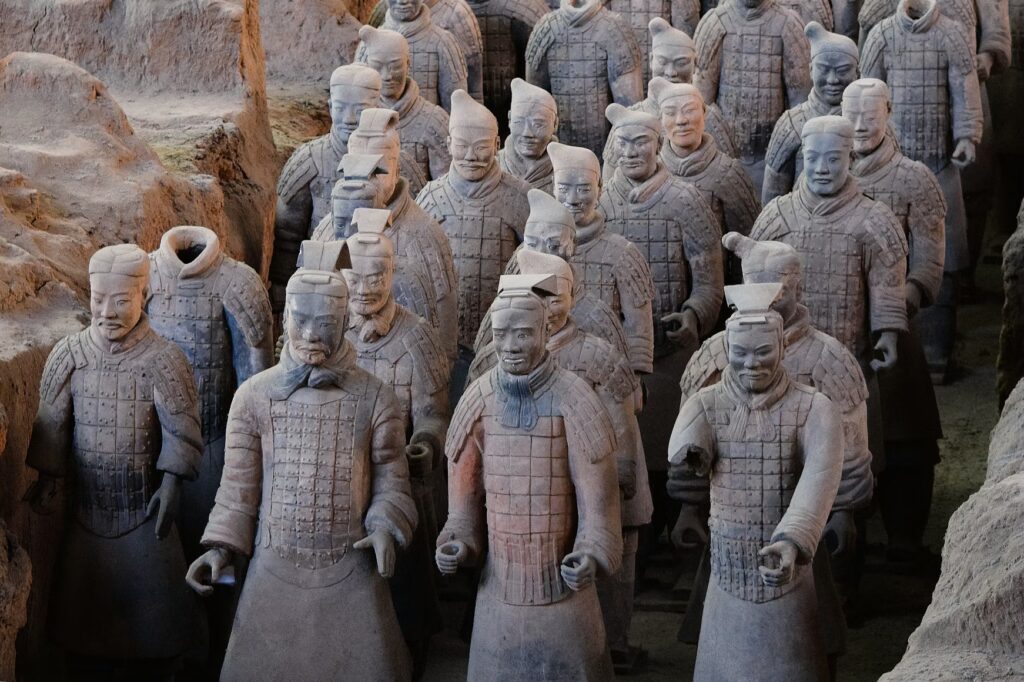 Rows of detailed Terracotta Army warriors in Xian, first-time travel to China guide