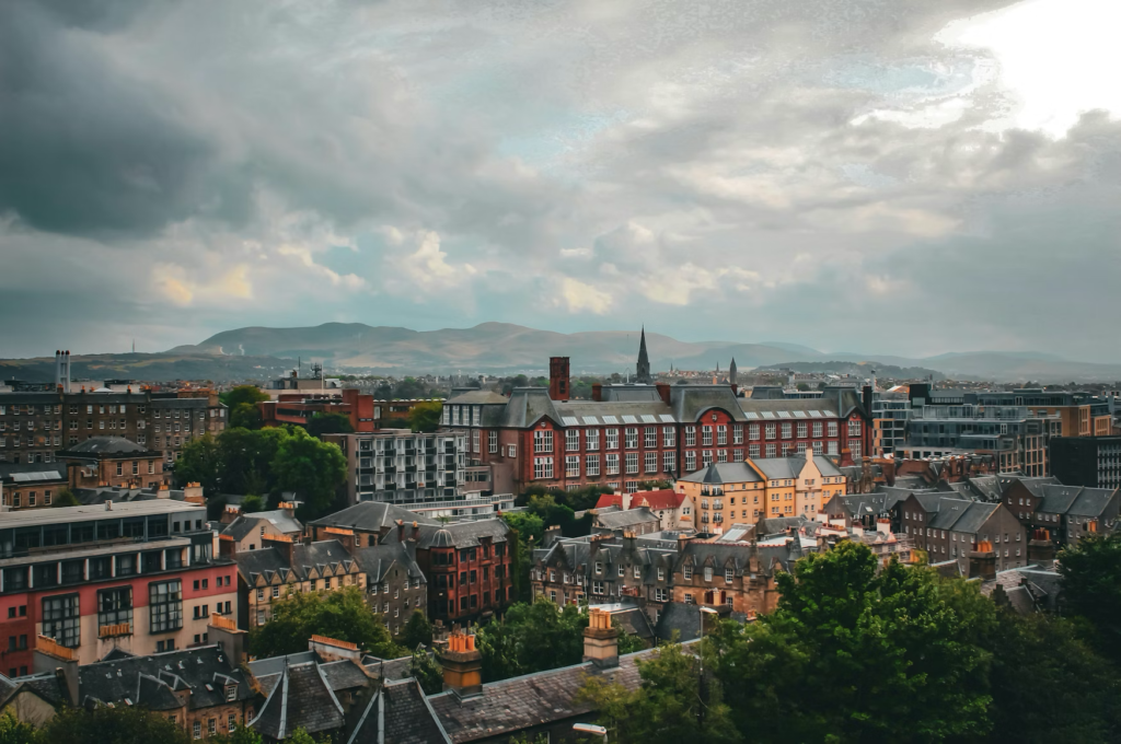 Edinburgh Travel Guide: Best Things to Do, See, Eat, and Experience in Scotland’s Capital