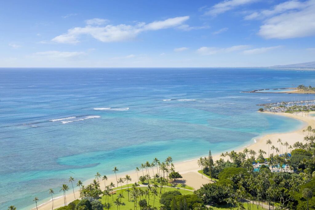 Best Hotels in Hawaii: 24 Local Picks for Every Budget (2026)