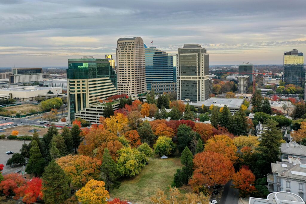 15 Best Places to Visit in October USA (2026): Uncrowded & Affordable Spots