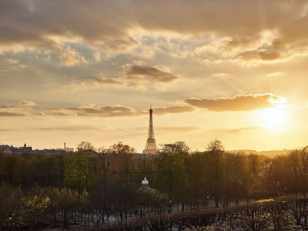 Where to Stay in Paris (2026): 15 Best City Center Hotels for Every Budget