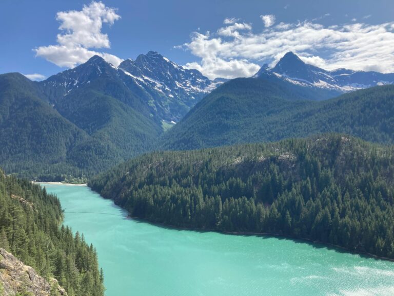 15 Best Places to Visit in August USA (2026): End-of-Summer Secrets