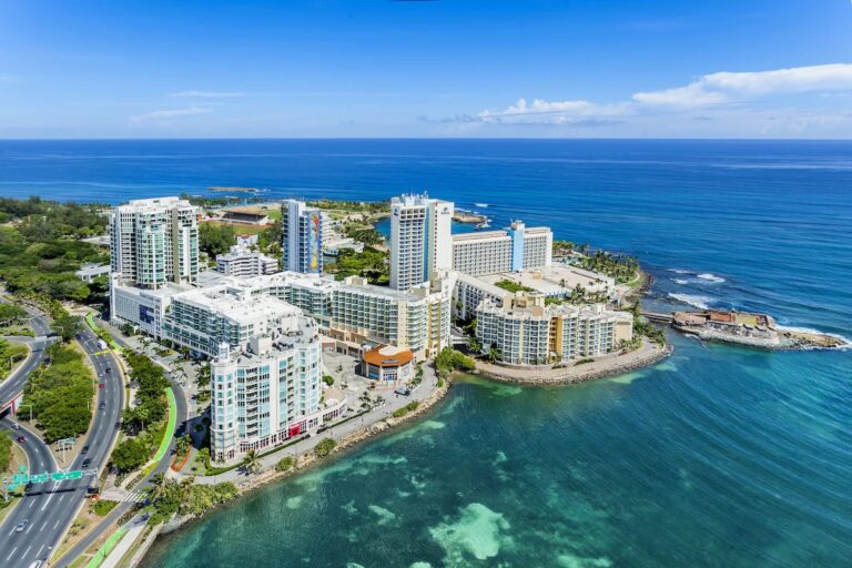 Aerial view of a coastal resort, answering does puerto rico have all inclusive resorts