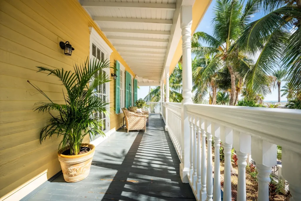 Cozy historic lounge at secluded Sunshine State hideaways.