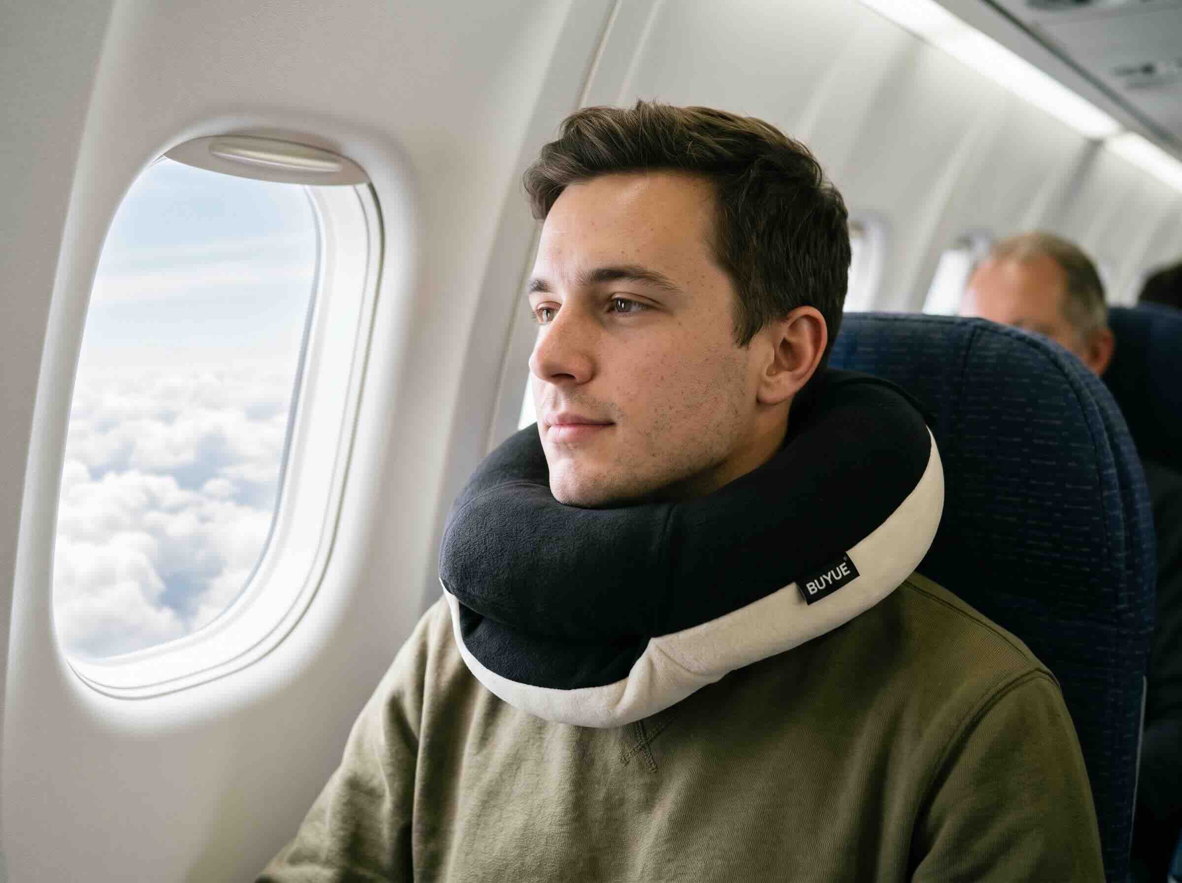 7. BUYUE Travel Neck Pillow