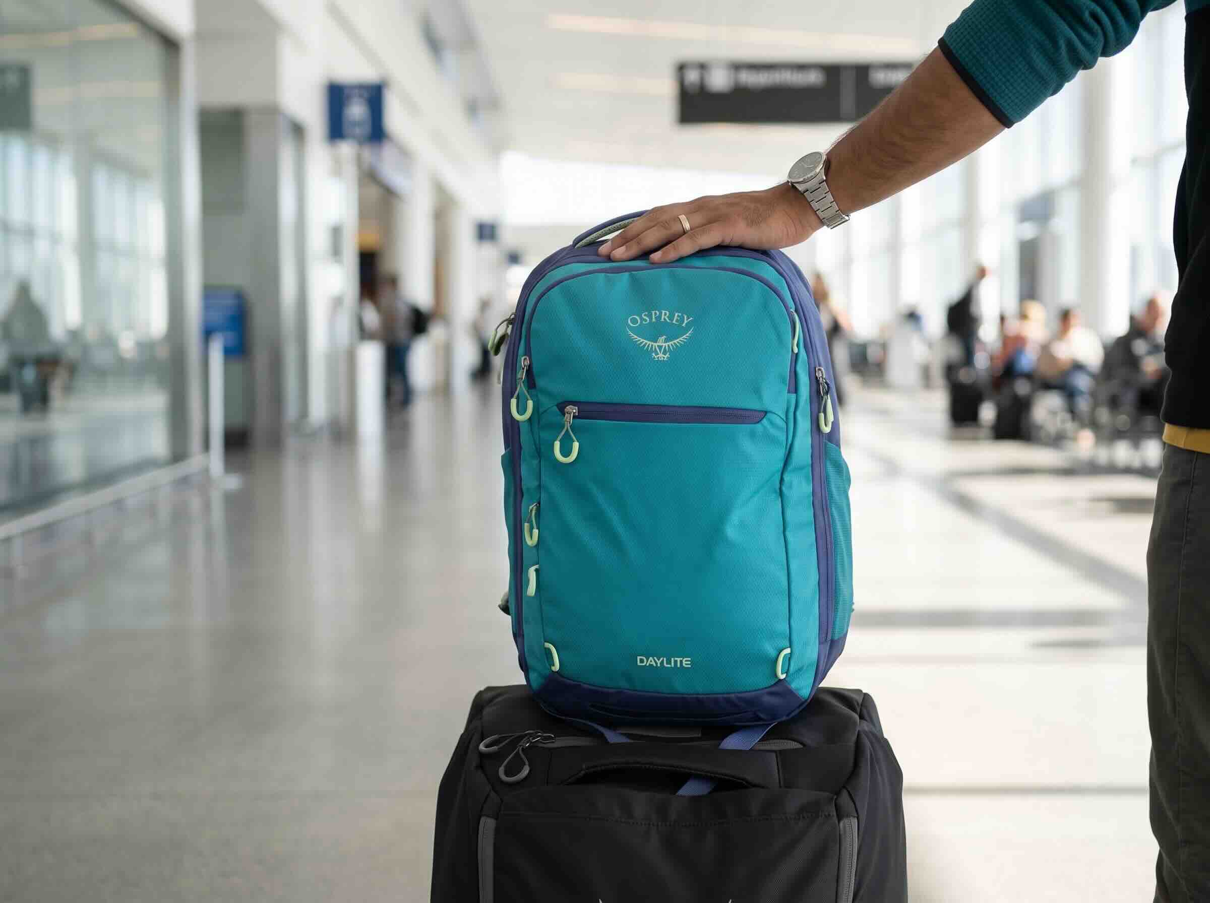 3. Osprey Daylite 26+6 Expandable