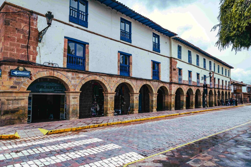Colonial style hotel building in Aguas Calientes for machu picchu weather by month.